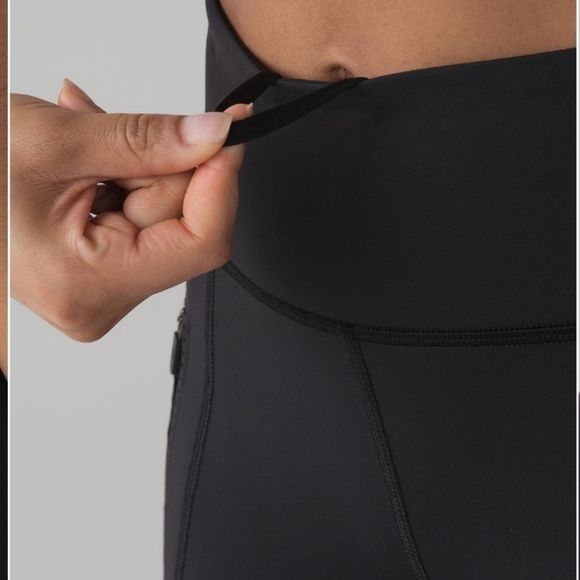 Lululemon Invigorate 7/8 Tight/Legging - Picture 6 of 14